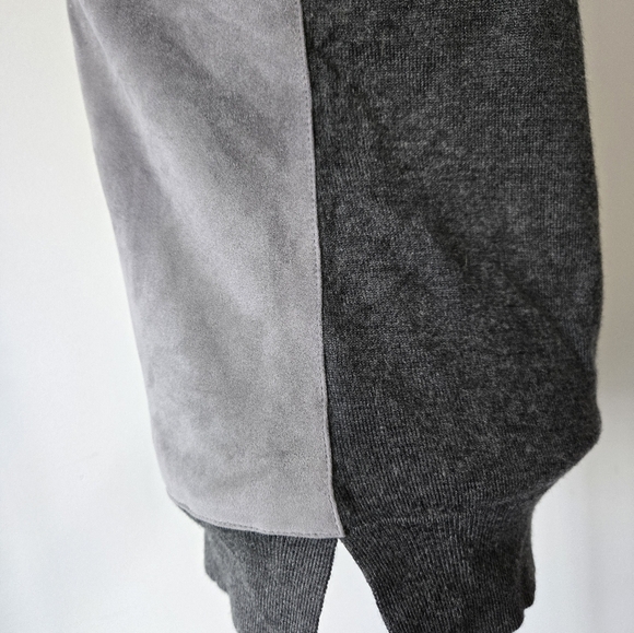 BANANA REPUBLIC Merino Wool And Faux Suede Grey Sweater. Size Small - Picture 6 of 10